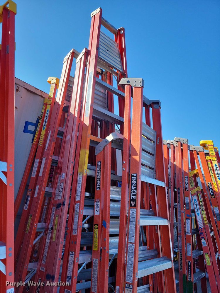 image for item NO9917 (8) Louisville ladders