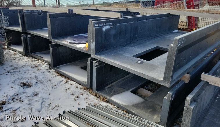 image for item NO9921 (11) Oldcastle T4016 trench boxes