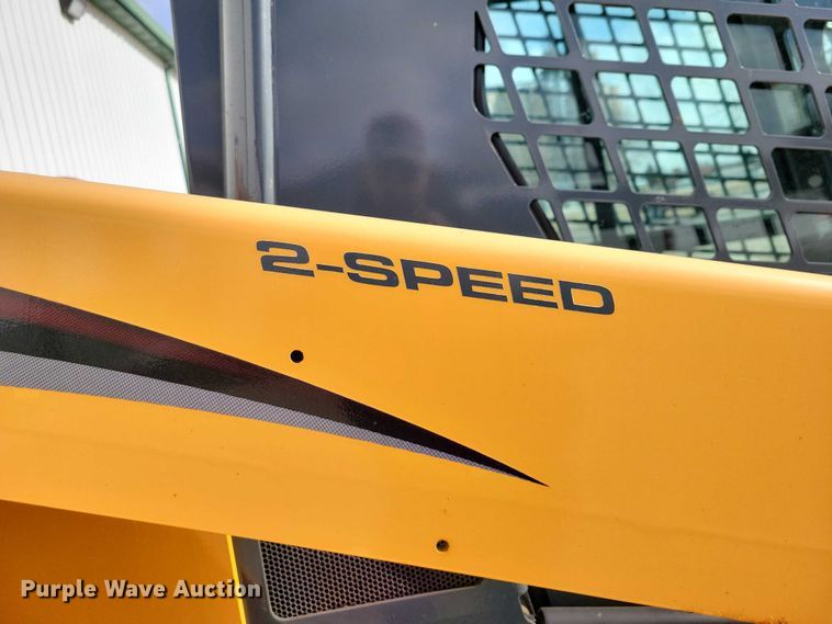 image for item NO9989 Mustang 2600R skid steer loader