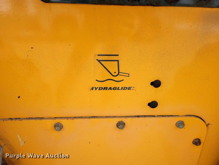 image for item NO9989 Mustang 2600R skid steer loader