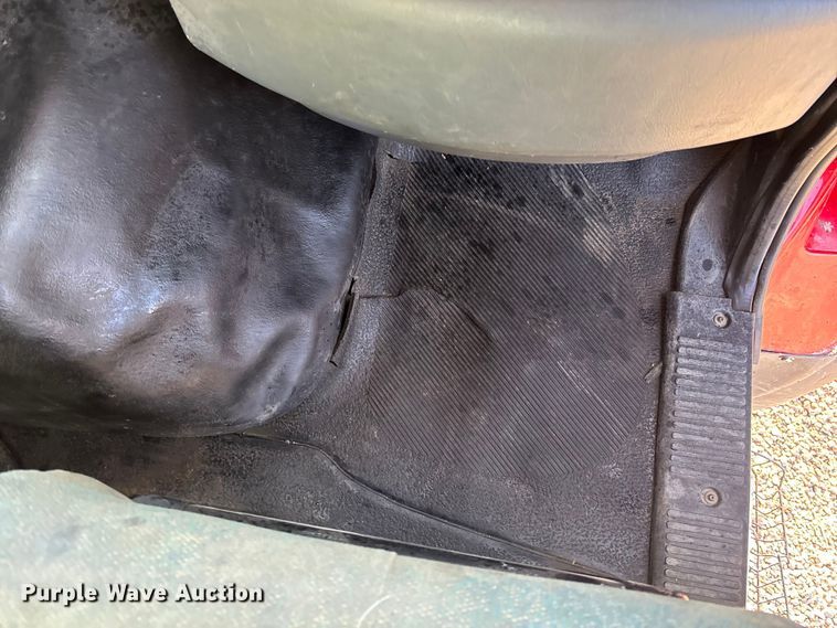 image for item OE9377 2005 International 7600 dump truck