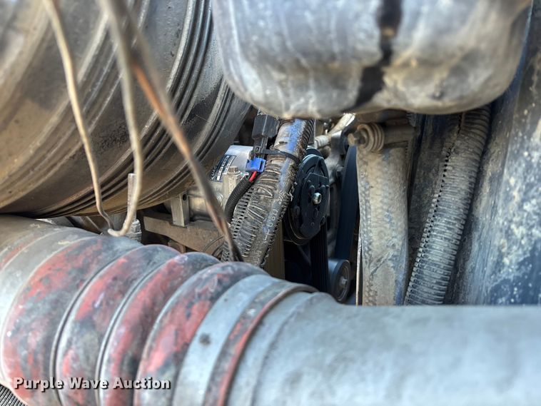 image for item OE9377 2005 International 7600 dump truck