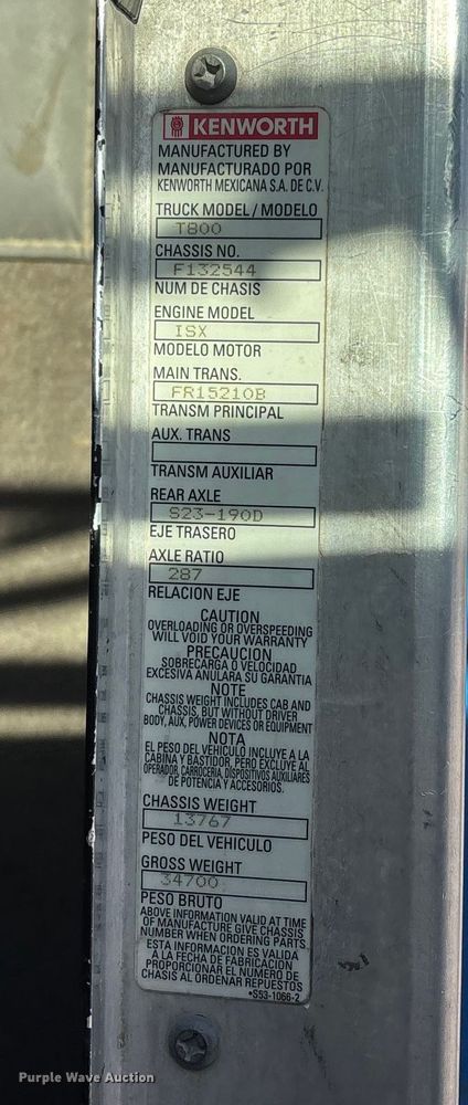 image for item OE9378 2006 Kenworth T8 Series dump truck