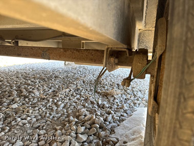 image for item OE9502 2017 Intech Trailers fiber optic splicing trailer