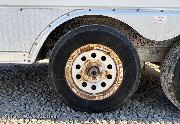 image for item OE9502 2017 Intech Trailers fiber optic splicing trailer