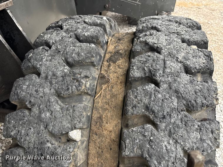 image for item YA1292 2008 Sennebogen 830 material handler