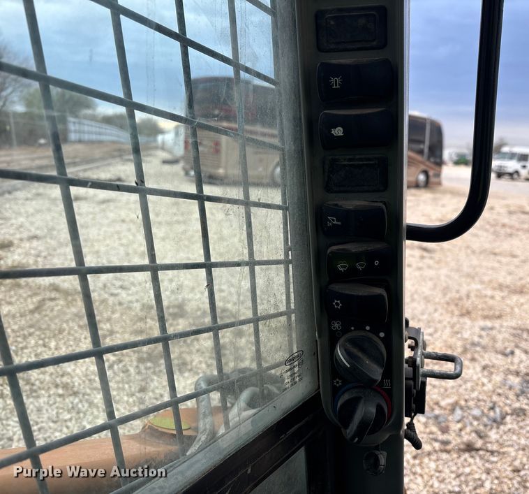 image for item YA1426 2020 Case SV280B skid steer loader