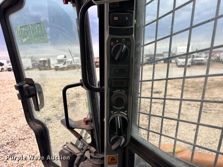 image for item YA1426 2020 Case SV280B skid steer loader