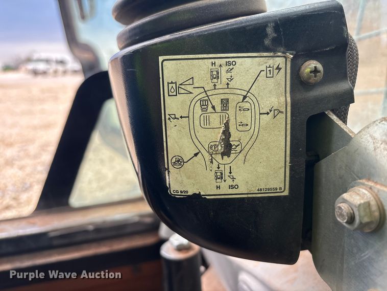 image for item YA1426 2020 Case SV280B skid steer loader