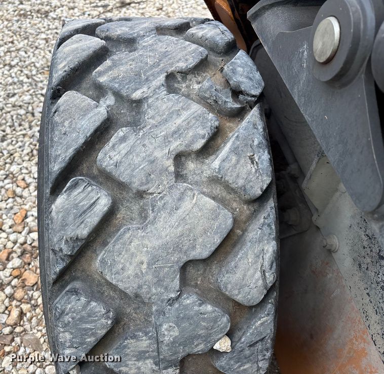 image for item YA1426 2020 Case SV280B skid steer loader