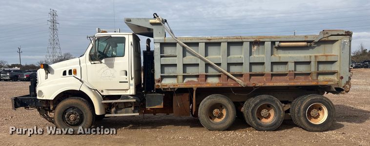 image for item YA1434 2008 Sterling L9500 dump truck