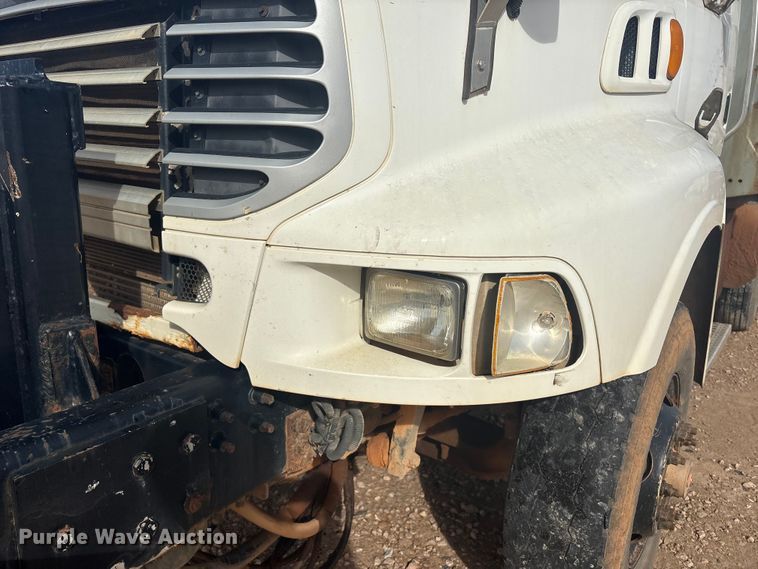 image for item YA1434 2008 Sterling L9500 dump truck