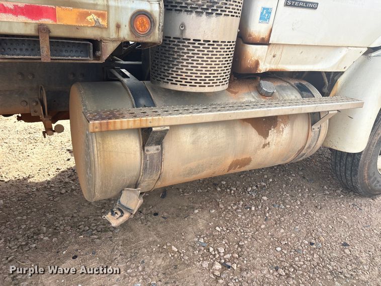 image for item YA1434 2008 Sterling L9500 dump truck