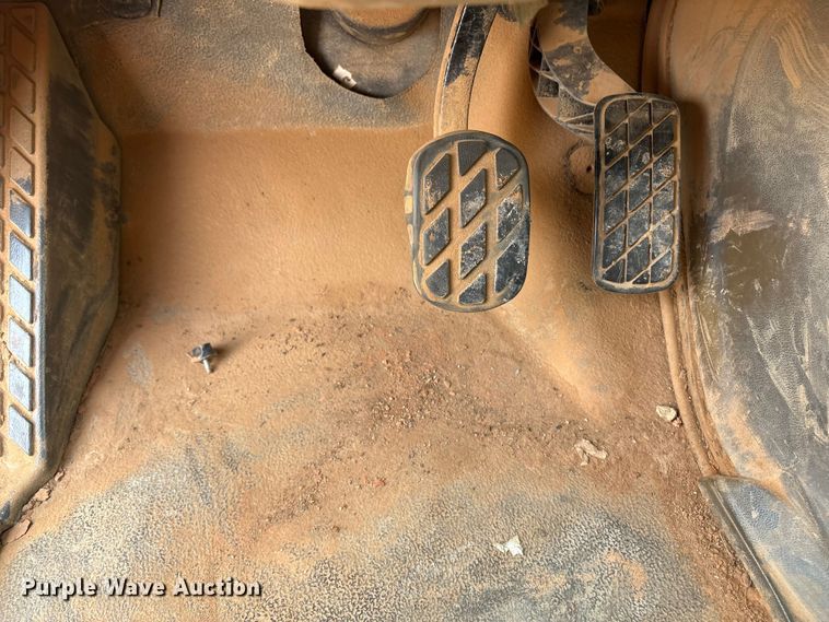 image for item YA1434 2008 Sterling L9500 dump truck