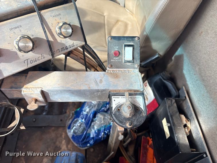 image for item YA1434 2008 Sterling L9500 dump truck