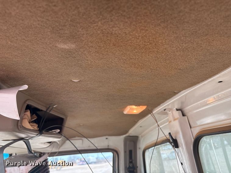 image for item YA1434 2008 Sterling L9500 dump truck