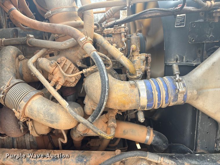 image for item YA1434 2008 Sterling L9500 dump truck