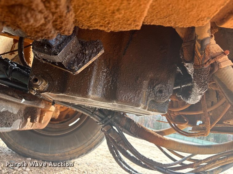 image for item YA1434 2008 Sterling L9500 dump truck