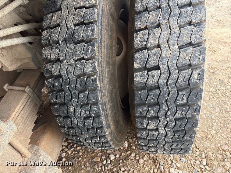 image for item YA1434 2008 Sterling L9500 dump truck