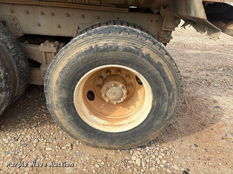 image for item YA1434 2008 Sterling L9500 dump truck