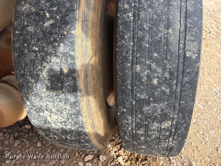 image for item YA1434 2008 Sterling L9500 dump truck