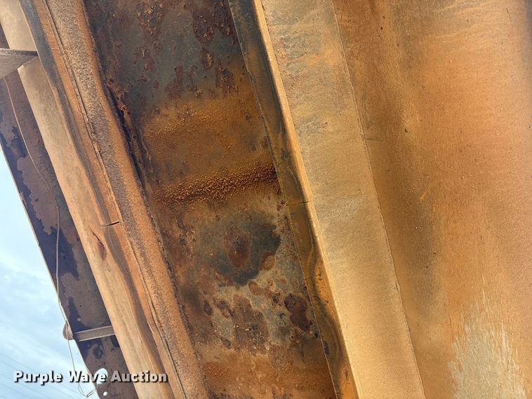 image for item YA1434 2008 Sterling L9500 dump truck