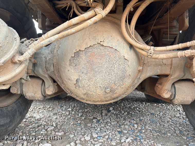 image for item YA1434 2008 Sterling L9500 dump truck