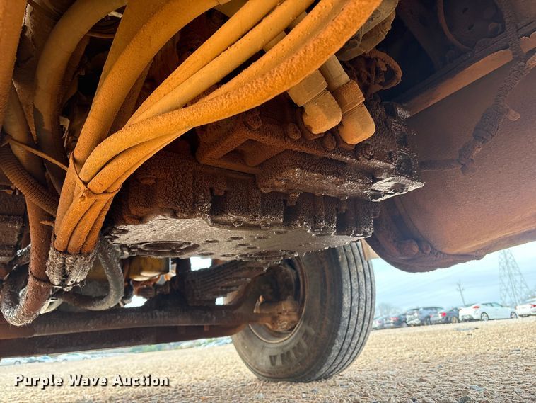 image for item YA1434 2008 Sterling L9500 dump truck