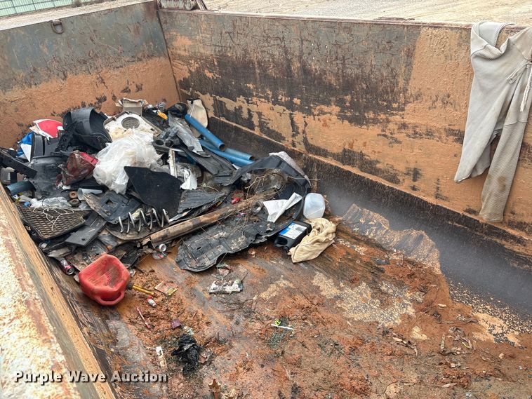 image for item YA1434 2008 Sterling L9500 dump truck