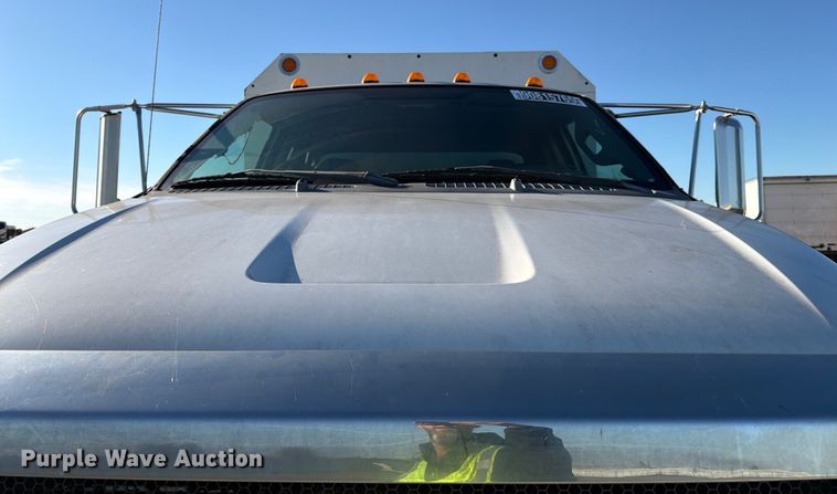 image for item YA1478 2011 Ford F750 Super Duty chipper truck