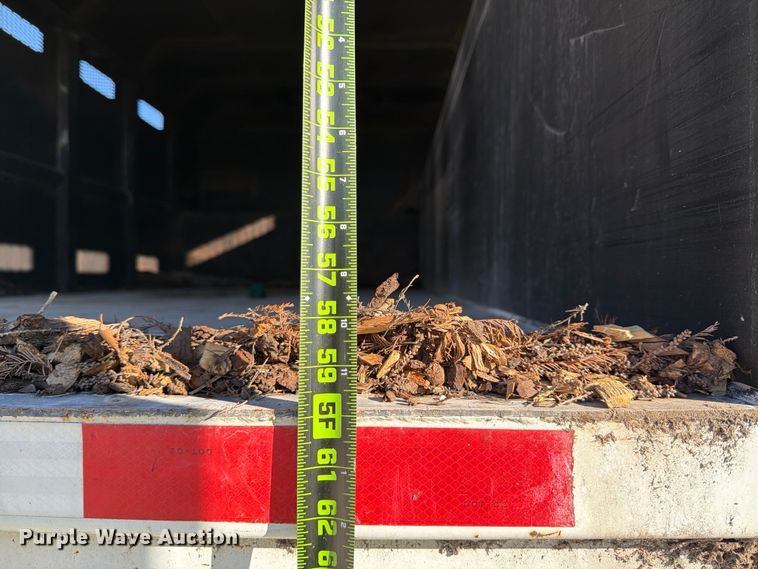 image for item YA1478 2011 Ford F750 Super Duty chipper truck