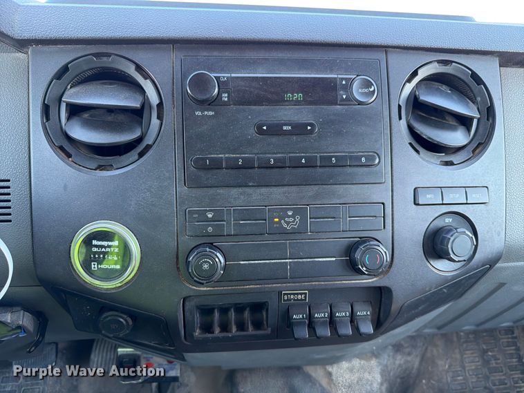 image for item YA1478 2011 Ford F750 Super Duty chipper truck