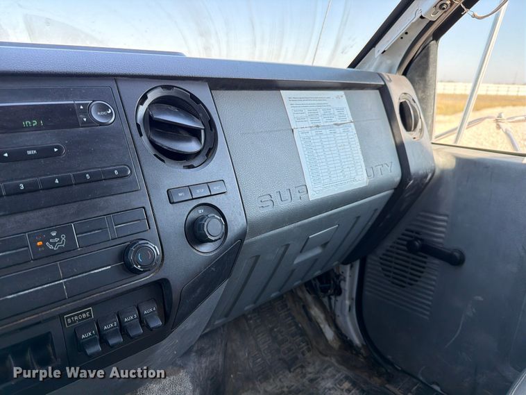 image for item YA1478 2011 Ford F750 Super Duty chipper truck