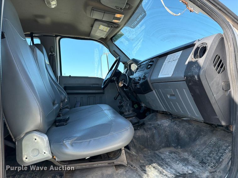 image for item YA1478 2011 Ford F750 Super Duty chipper truck