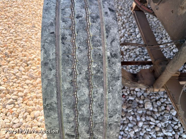 image for item YA1478 2011 Ford F750 Super Duty chipper truck