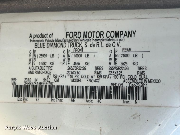 image for item YA1478 2011 Ford F750 Super Duty chipper truck