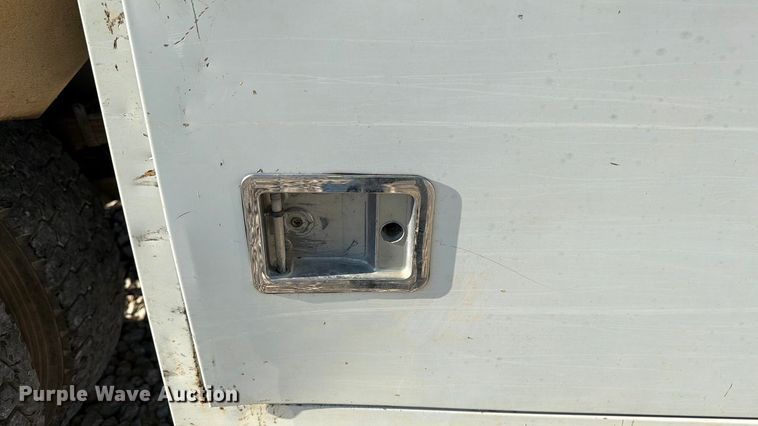 image for item YA1479 2011 Ford F750 Super Duty chipper truck