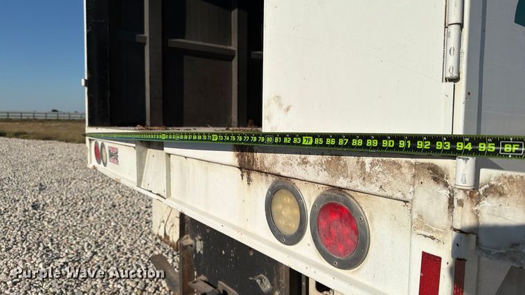 image for item YA1479 2011 Ford F750 Super Duty chipper truck