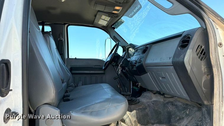 image for item YA1479 2011 Ford F750 Super Duty chipper truck