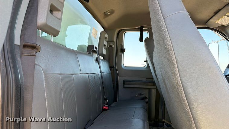 image for item YA1479 2011 Ford F750 Super Duty chipper truck