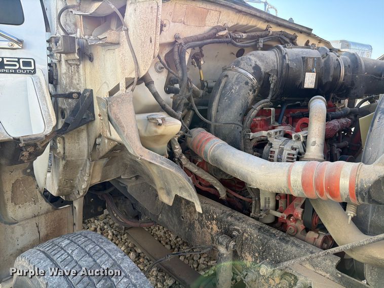 image for item YA1479 2011 Ford F750 Super Duty chipper truck