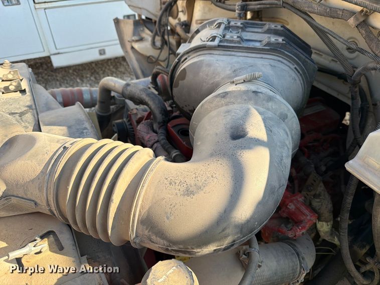 image for item YA1479 2011 Ford F750 Super Duty chipper truck