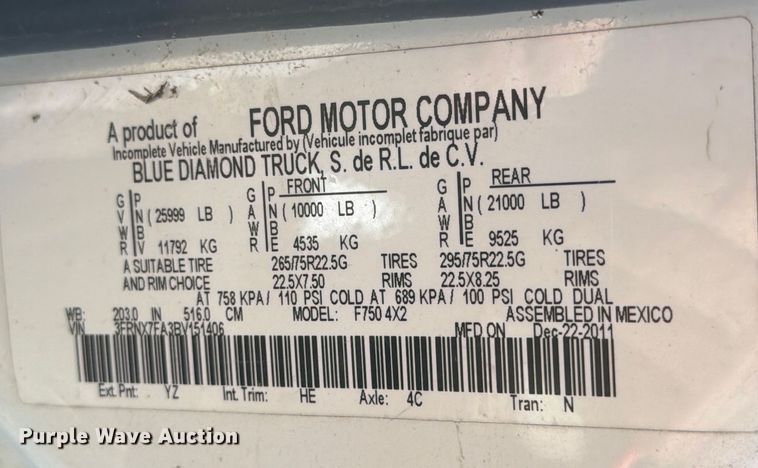 image for item YA1479 2011 Ford F750 Super Duty chipper truck