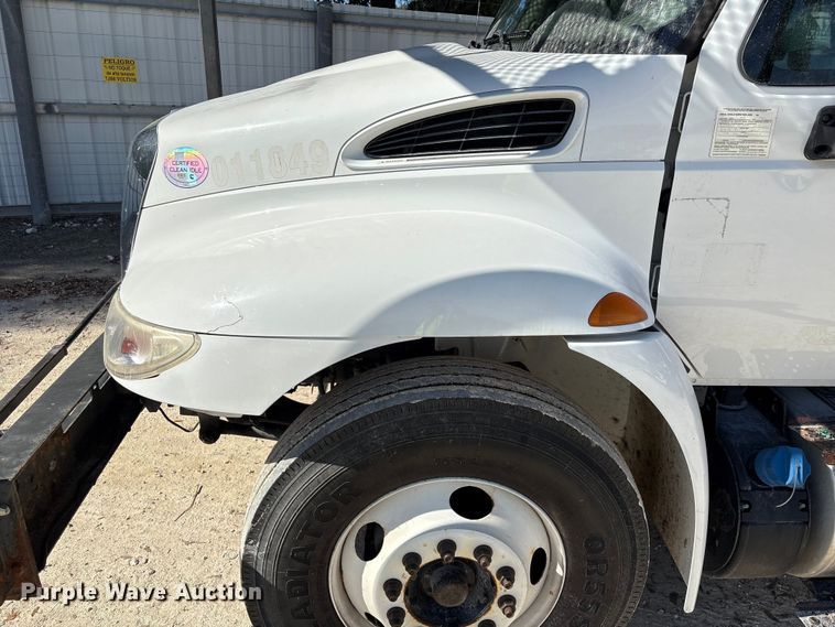 image for item YA1585 2018 International 4300 forestry bucket truck