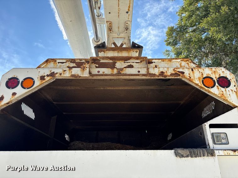 image for item YA1585 2018 International 4300 forestry bucket truck