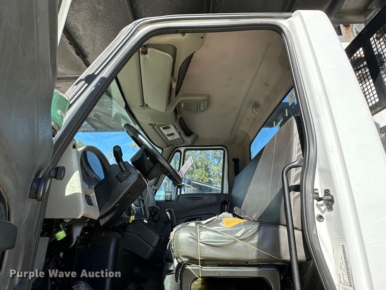 image for item YA1585 2018 International 4300 forestry bucket truck