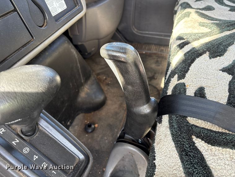 image for item YA1585 2018 International 4300 forestry bucket truck