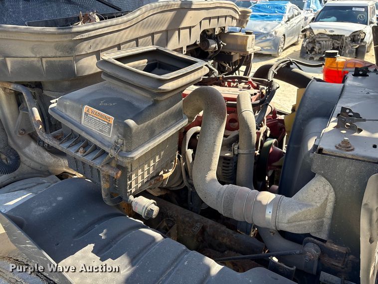 image for item YA1585 2018 International 4300 forestry bucket truck