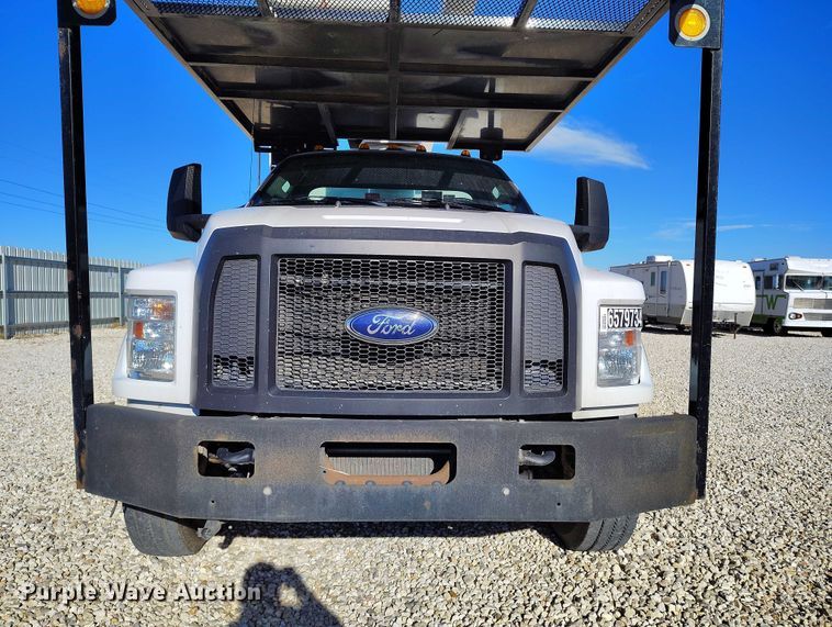 image for item YA1590 2017 Ford F750 Super Duty forestry bucket truck