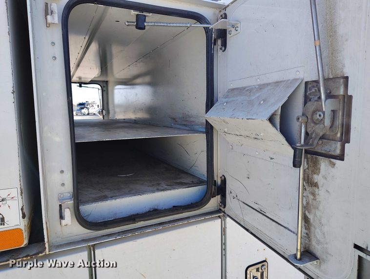 image for item YA1590 2017 Ford F750 Super Duty forestry bucket truck